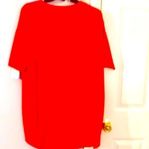 BRAND NEW TAGS ATTACHED LULA ROE TOP! Super great find /deal!